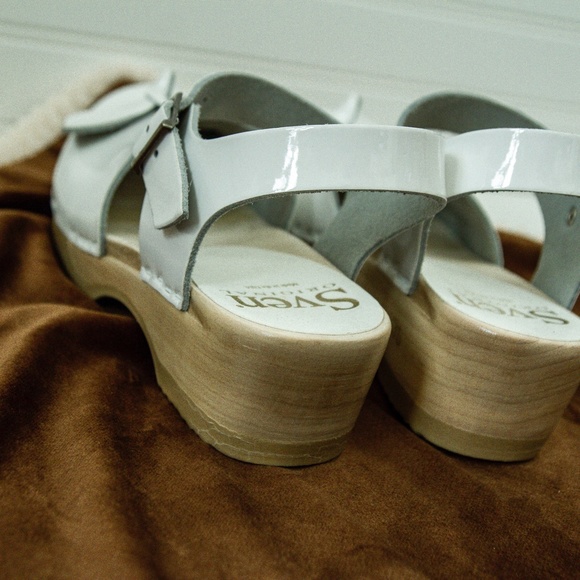 NWOT SVEN clogs - Picture 13 of 13